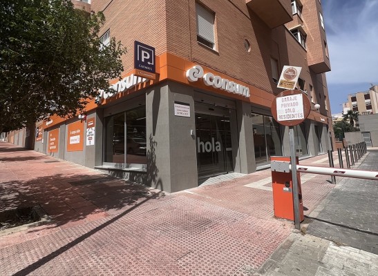 Consum abre una nueva tienda en Almería y se acerca al medio centenar de establecimientos en Andalucía