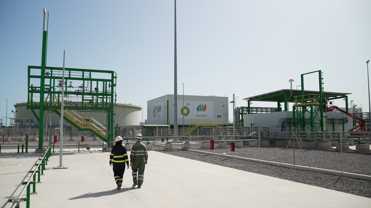 Inyección de 211 millones a la planta de hidrógeno verde de bp e Iberdrola para acelerar la descarbonización industrial de Castellón
