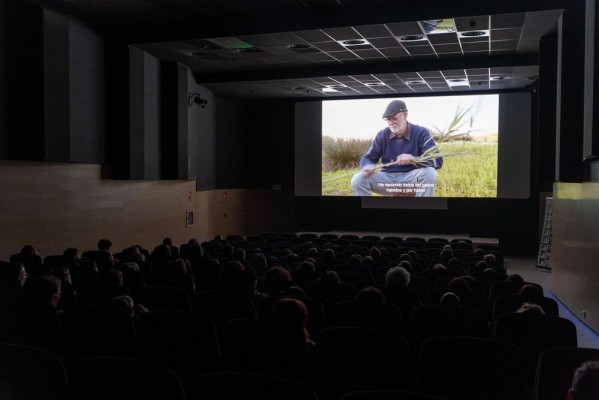 Aprender cine para ver mejor el mundo: el precioso ejemplo de Cinema en Curs