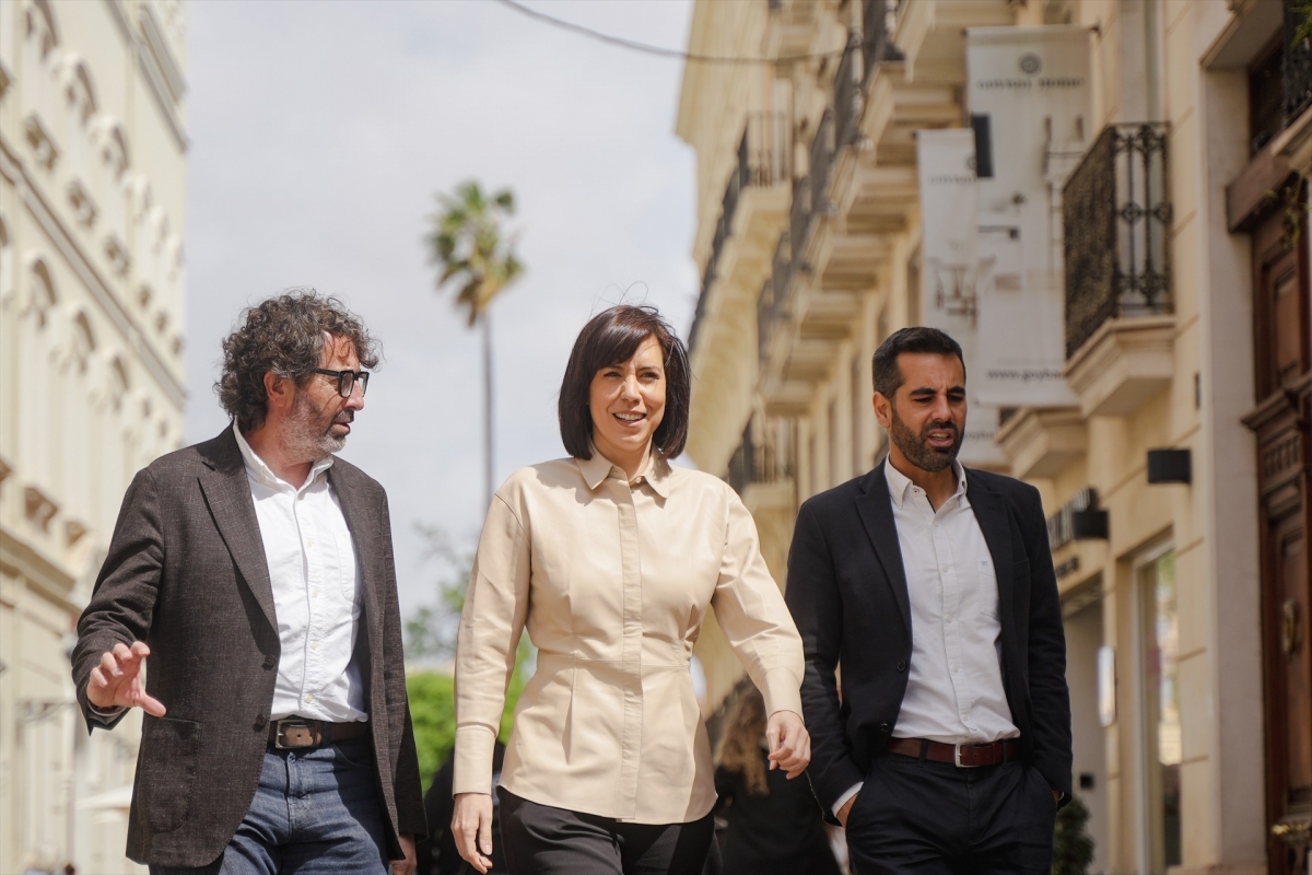 Mascarell, Morant y Muñoz, juntos de camino a un acto.