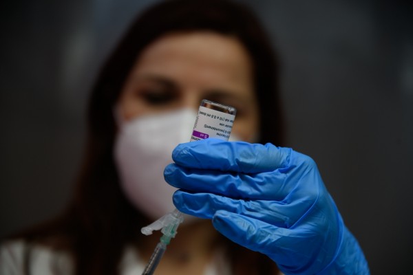 El Congreso blinda por ley que el precio que la sanidad pública paga por los medicamentos sea secreto