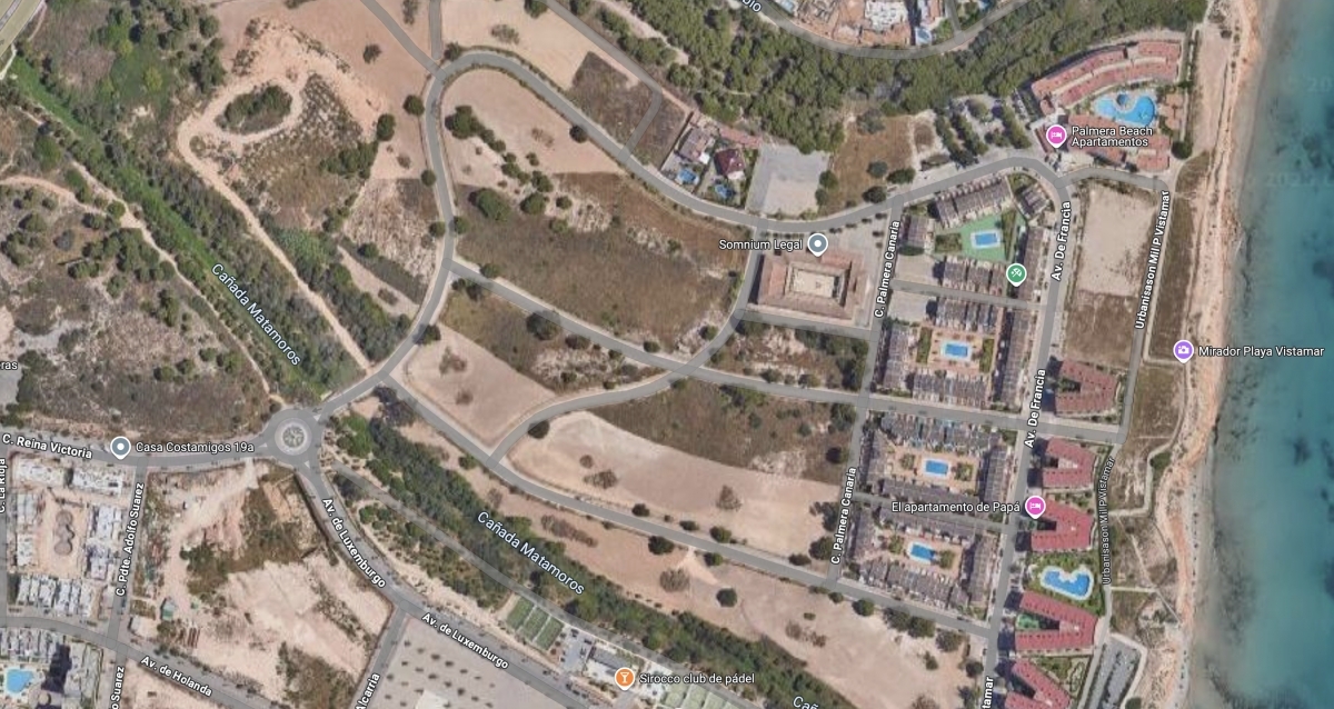 La Generalitat desbloquea el macrodesarrollo de Mil Palmeras: otras 954 viviendas en Orihuela Costa 