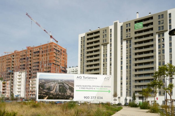 Grupo Lobe ofrece al consistorio un edificio de 86 viviendas VPO a cambio de 4 suelos en Turianova