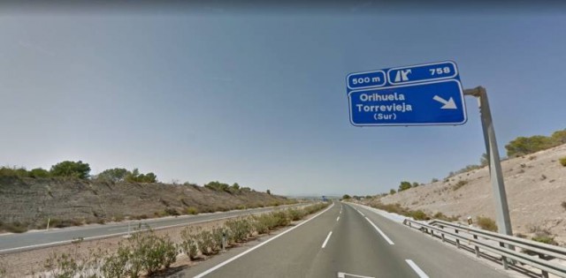 Orihuela y Pilar de la Horadada exigen la gratuidad de la AP-7, el único tramo de pago