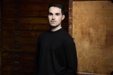 Alexandre Escrivà: “Mucha gente que no ha leído en su vida se engancha en la novela negra”