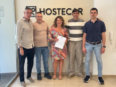 Querubina Rosique releva a Francisco Garnero al frente de Hostecar e inicia una nueva etapa para la hostelería de Cartagena