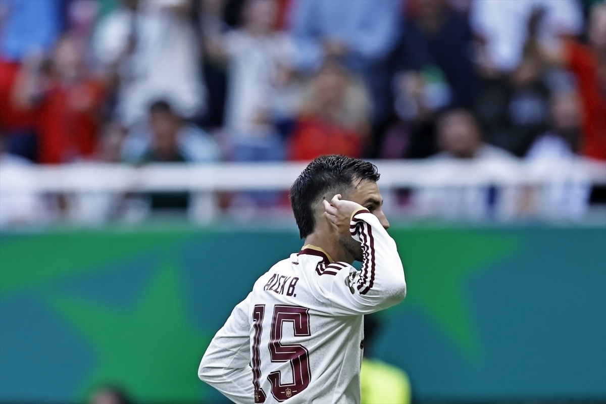 Álex Baena: 