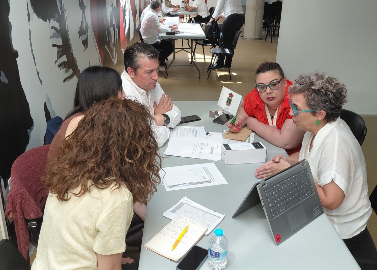 Nueve municipios de la Región buscan en las empresas innovadoras las soluciones a los retos cotidianos de la Administración