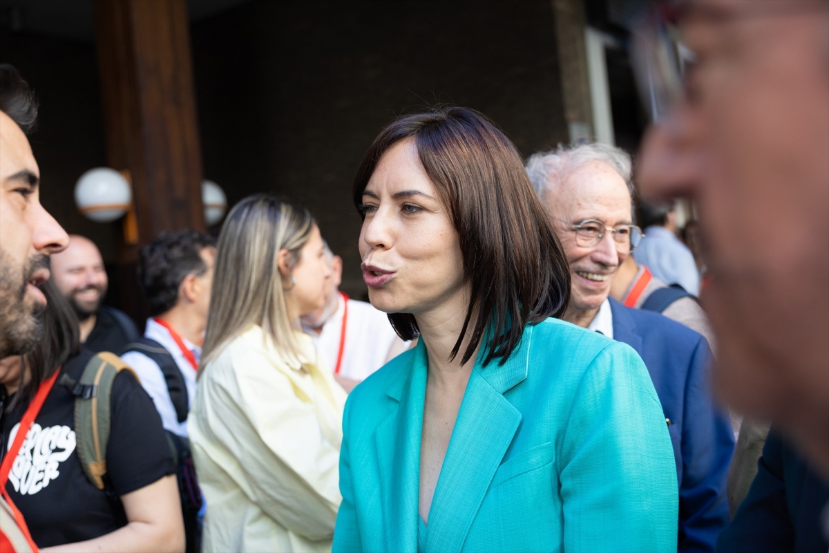 Morant perfila su proclamación como candidata a la Generalitat esta semana mientras los municipios tendrán que esperar
