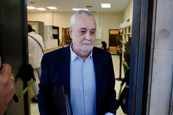 El Constitucional exonera a José Antonio Griñán de toda la malversación de los 'ERE'
