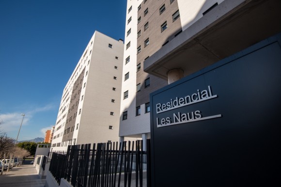 Vivienda recomprará las viviendas 'rechazadas' de Les Naus si hay aval judicial y medita su alquiler