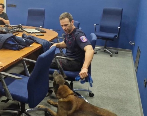 Murcia despliega a sus bomberos y unidades caninas en el contingente de ayuda internacional a Venezuela