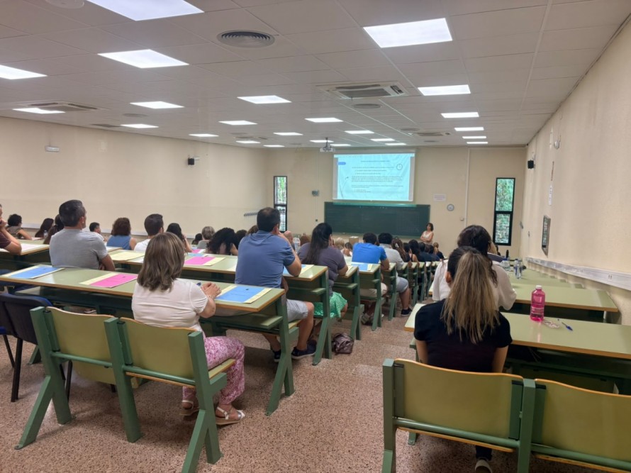 CCOO denuncia la desorganización de Educación en los exámenes de opositores el pasado sábado en Elche