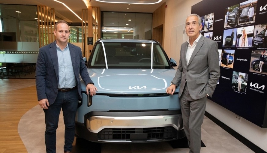 AUVE y KIA Iberia firman una alianza para impulsar la movilidad eléctrica en España