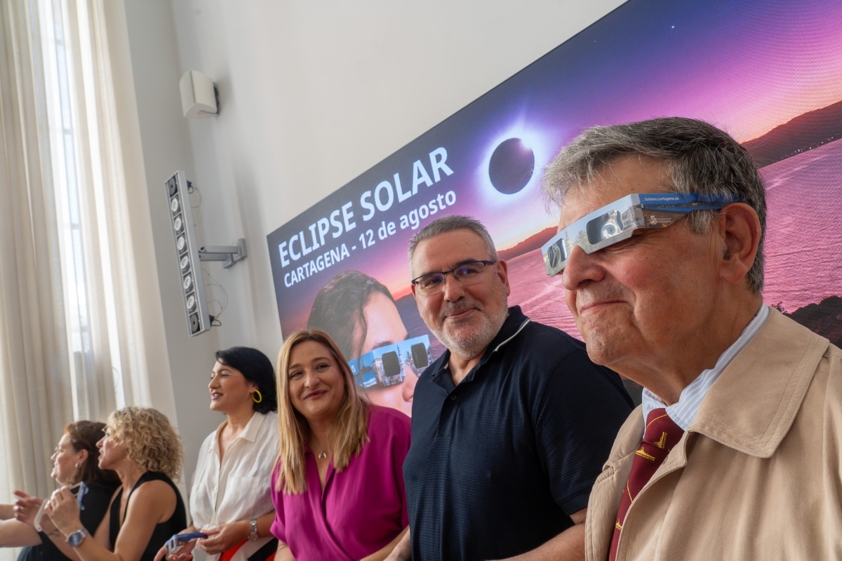 ¿Quieres ver el eclipse del 12 de agosto? Cartagena repartirá 10.000 gafas gratuitas