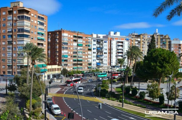 La economía regional apunta a un crecimiento del 2% este 2024, pero no alcanza a la media española