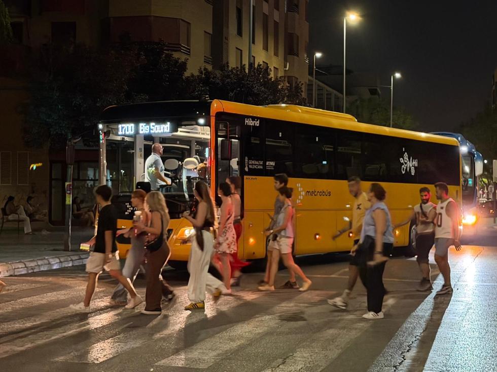 Autobuses lanzadera para Bigsound.