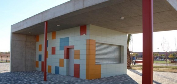 Alhama busca hosteleros para recuperar el quiosco de El Palmeral y poner en marcha por primera vez el de Condado de Alhama