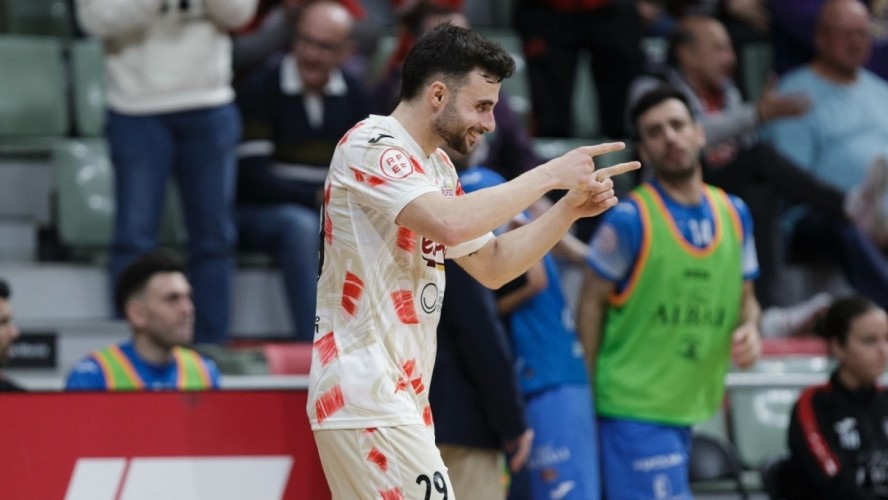 César Velasco y Álex García dejan de pertenecer a la plantilla de ElPozo Murcia estando ambos lesionados