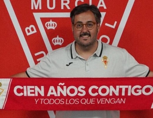 Sergio Campos entrenará al Imperial en Segunda RFEF y Larrosa continuará en la cantera grana
