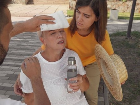 ¿Cómo sé si estoy sufriendo un golpe de calor?