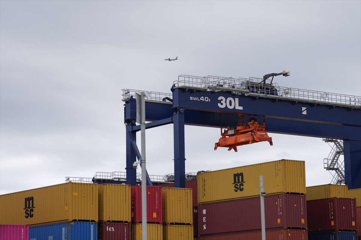 Los precios de exportaciones e importaciones industriales marcan en mayo subidas récord en tres años