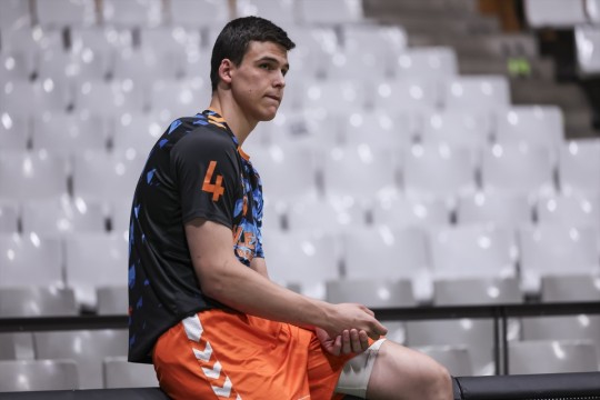 Pradilla y Kameron Taylor, los dos focos del mercado de Valencia Basket tras la salida de Pedro Martínez