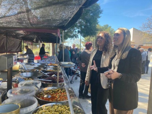 Alicante extiende a 2029 el plazo de vigencia de los puestos de venta de los mercadillos municipales