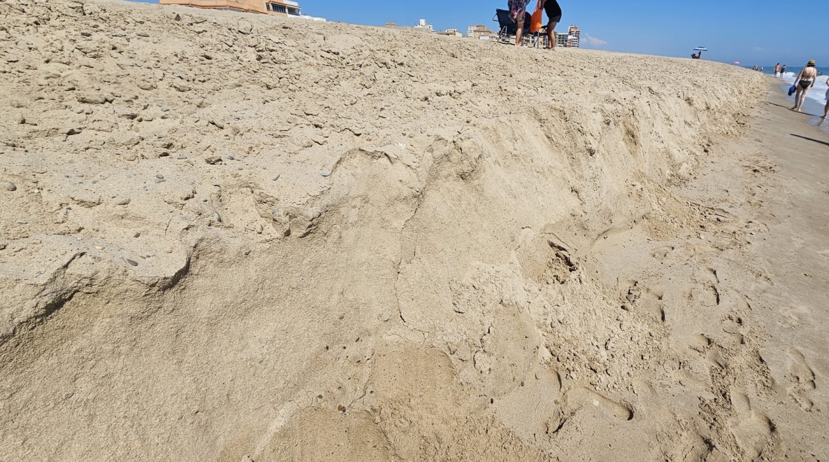 Escalón en la playa de Motilla (Sueca).
