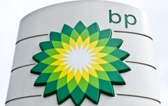 El beneficio de BP sube más del 200 % por el alza del precio del crudo