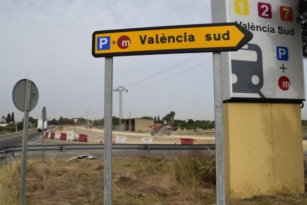 La alcaldesa de Chiva a Mazzolari a las 19.47 del 29O: 