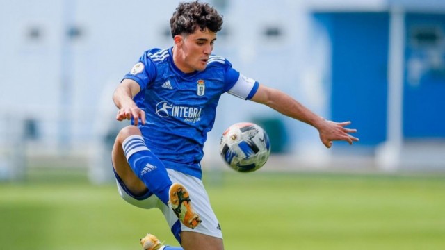 Jorge Mier, lateral derecho que llega del Amorebieta, es el quinto fichaje del Real Murcia 