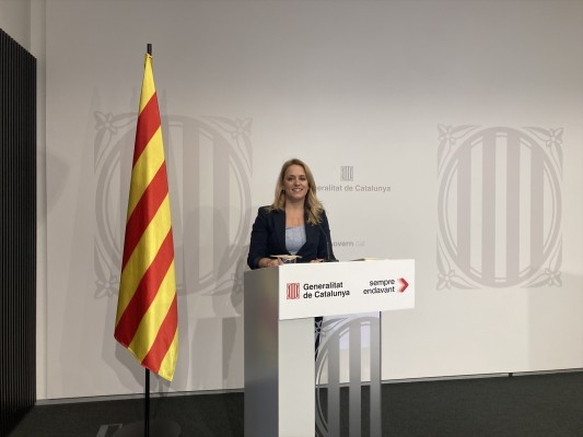 Cataluña expone su propuesta de 'cupo', dice que lo discute con el PSC y Montero niega bilateralidad
