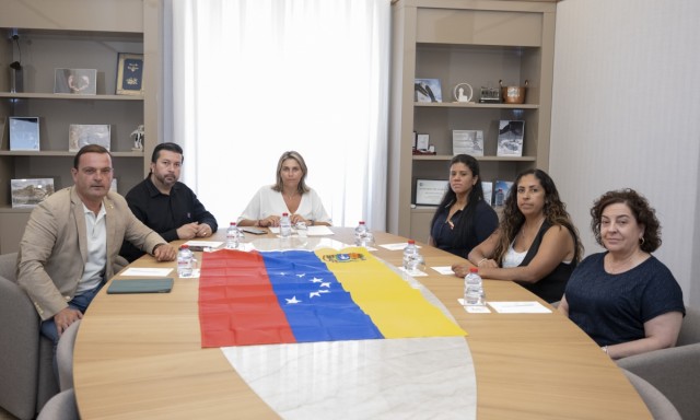 La Diputación se alía con Asovecas para colaborar en el transporte de ayuda humanitaria a Venezuela