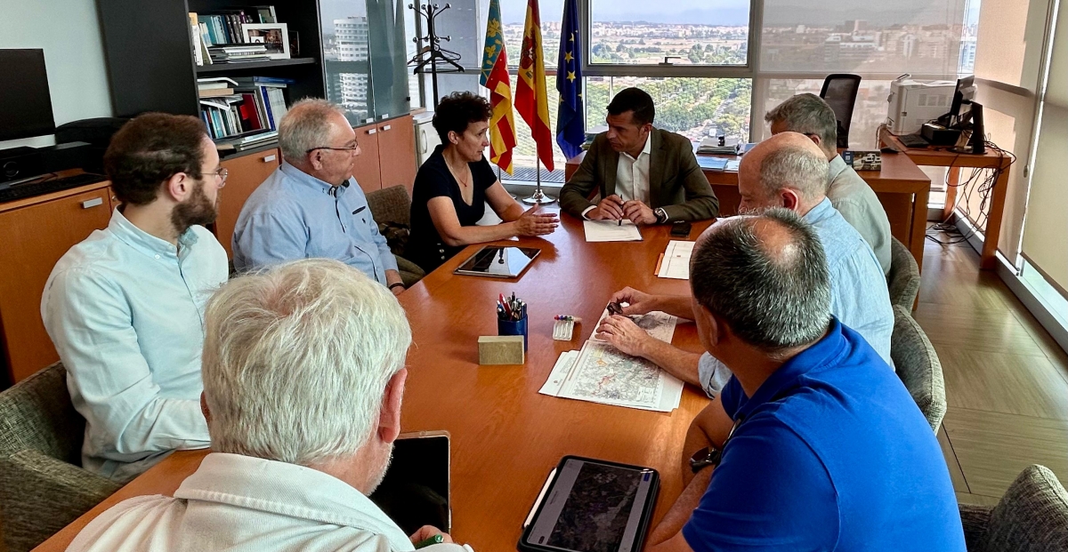 Onda pide apoyo al Consell para frenar la planta híbrida de fotovoltaica y baterías: teme el impacto en el territorio de un proyecto de 62 millones 