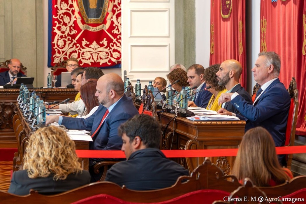 El PSOE denuncia que el gasto en contratos menores se ha duplicado con los gobiernos de Noelia Arroyo
