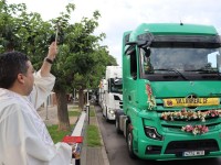 Vila-real repartirá 50 banderas municipales y estampas de San Cristóbal en la festividad de los transportistas