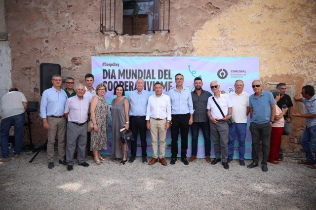 Burriana reúne al cooperativismo autonómico en un acto institucional en el centro citrícola Naturem
