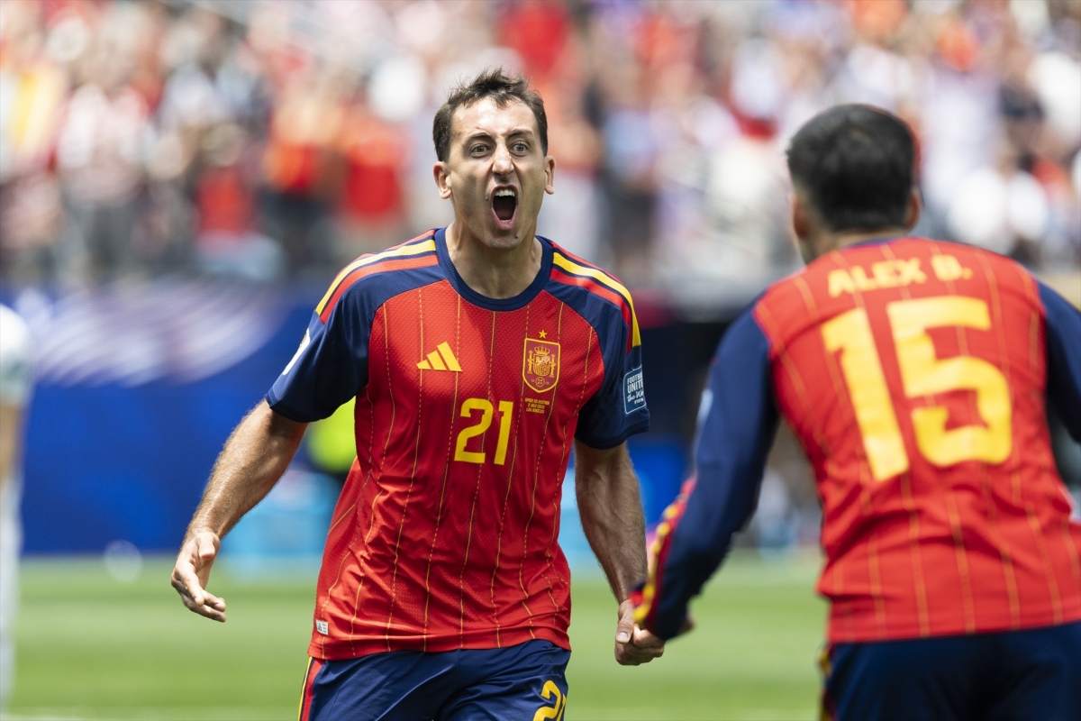 Oyarzabal supera a Morientes e iguala a Hierro con su vigésimo noveno gol