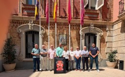 Presidente y expresidentes de la Federación de Tropas y Legiones reclaman una réplica oficial de la Loba Capitolina para Cartagena