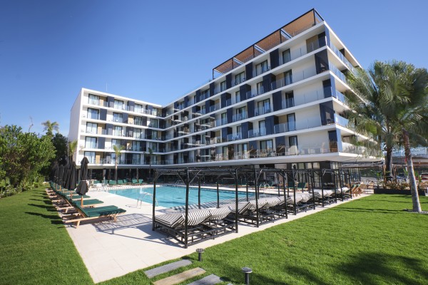 Estimar inaugura su segundo hotel en Valencia y en primera línea de playa: Estimar Marina Farnals