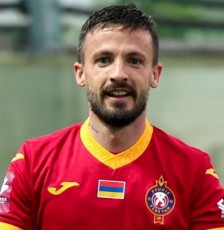 El extremo Javi Moreno, sexto jugador fichado este verano por el Real Murcia