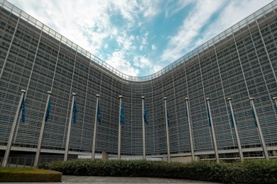 Bruselas reduce un 60% la información obligatoria sobre sostenibilidad para las empresas