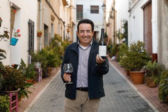Tim Atkin sitúa de nuevo a Pepe Mendoza entre los grandes nombres del vino español