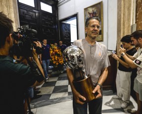 Ilusión, éxitos y salidas polémicas, los ciclos de Pedro Martínez en el Valencia Basket