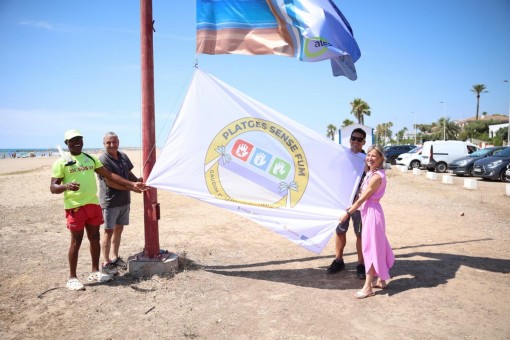 Burriana estrena playas sin humo y una señalización inteligente con información turística a un clic
