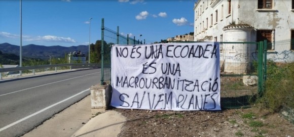 La Coordinadora presenta 30 alegaciones al PAI que permitirá construir una megaurbanización en Planes