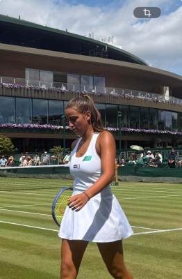 Charo Esquiva arranca con victoria su andadura en Wimbledon 2026