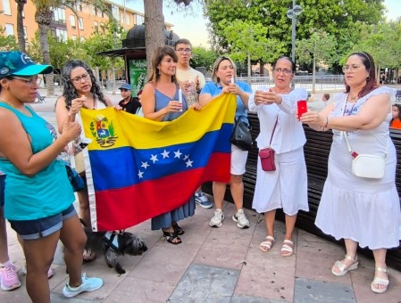 Venezolanos y cartageneros se unen en Cartagena para rezar por Venezuela