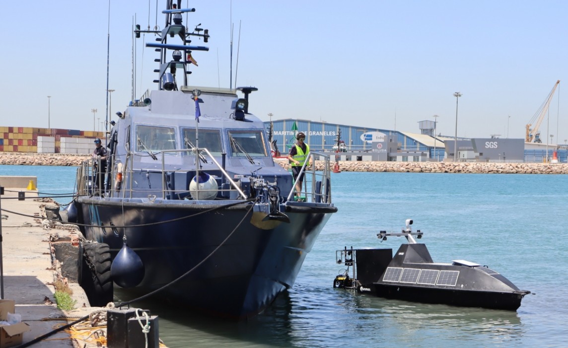 Indra Group integra inteligencia artificial, sensores acústicos y vehículos autónomos para transformar la seguridad en los puertos europeos
